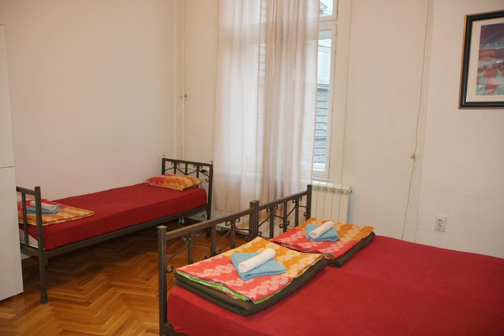 Time Hostel Belgrade Bilik gambar